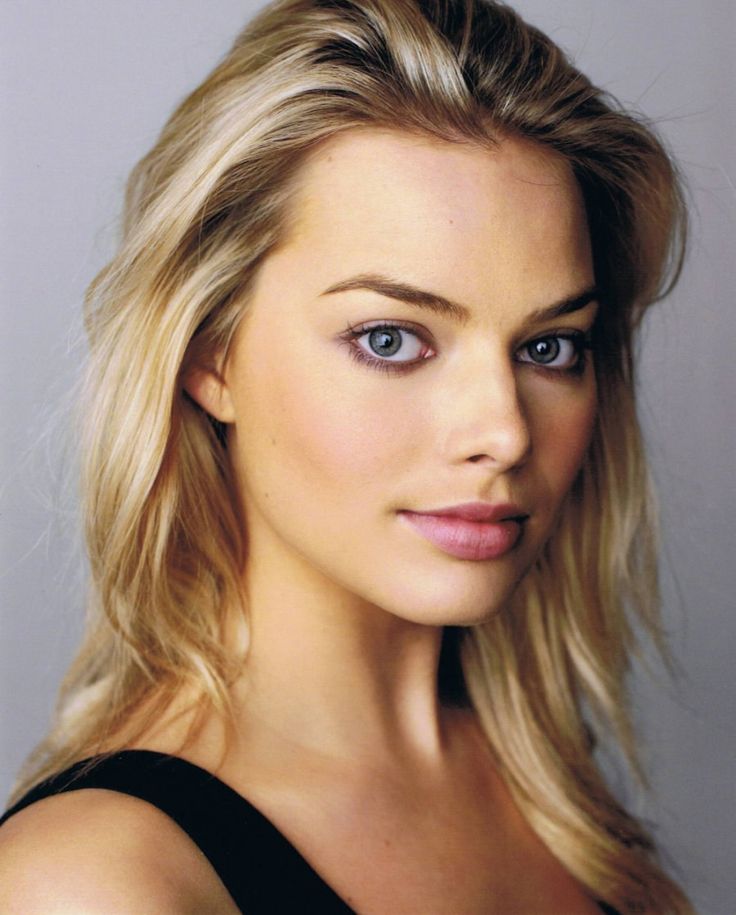 Margot Robbie: How Does She Do It?